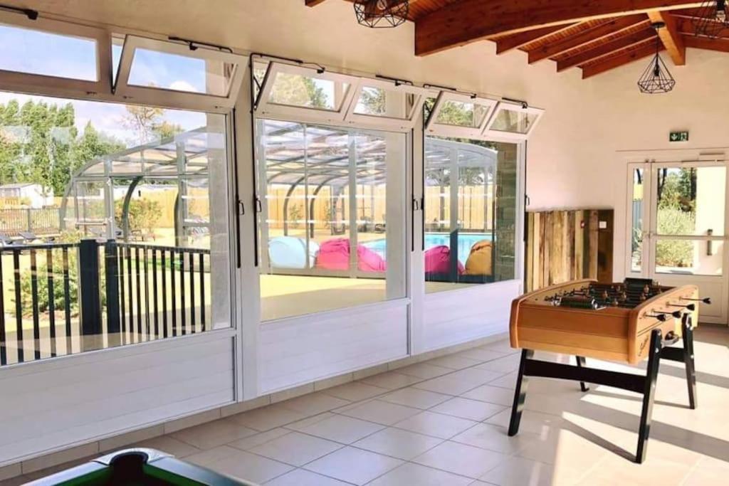 La Roseliere ❁ Piscine ❁ Tranquillite Apartment Сент-Илер-де-Рие Екстериор снимка
